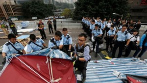 Police clearing Hong Kong protest site