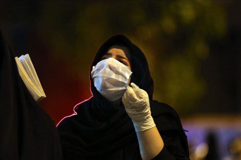 PHOTO: Iranians observe Laylat al-Qadr amid COVID-19 pandemic