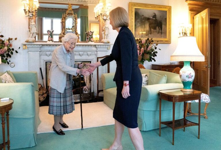 Seeking right tone, new UK PM Truss had to quickly change gear for queen