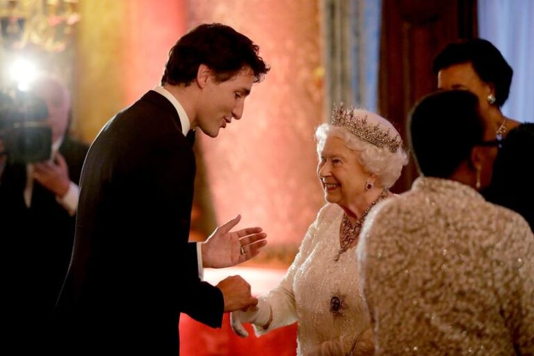 Trudeau says Queen was ‘one of my favourite people’ as Canada mourns