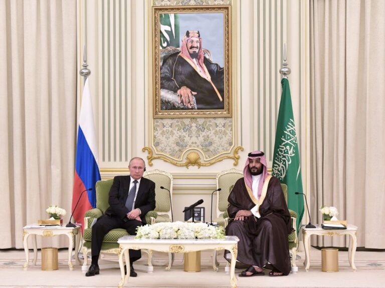 Putin to Visit Saudi Arabia, UAE for Israel-Hamas War Talks
