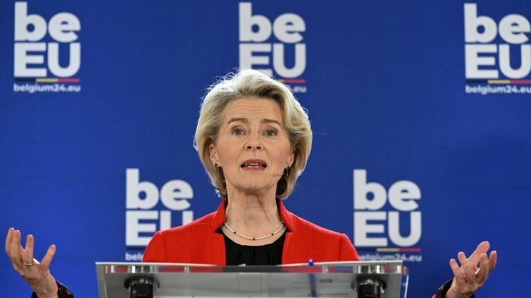Brussels eyeing ‘Plan B’ to finance Ukraine – EU chief — RT World News