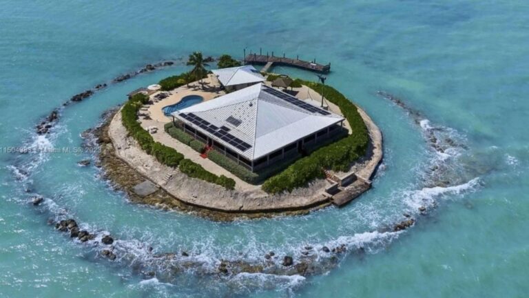 Real-life ‘Bond-villain’ private island for sale with luxury villa, swimming pool and helipad…& it costs nothing to run