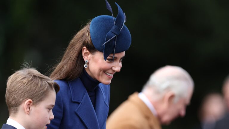Princess of Wales Kate Middleton   she is in the early stages of cancer treatment