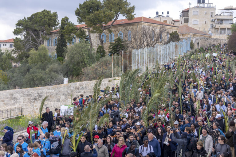 Palm Sunday In Jerusalem: Thousands Attend Amid Ongoing War