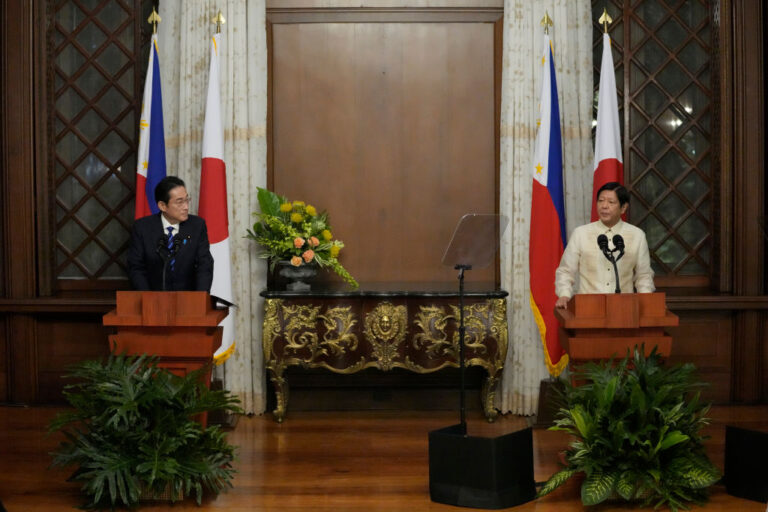 U.S. to Host Summit With Japan and the Philippines