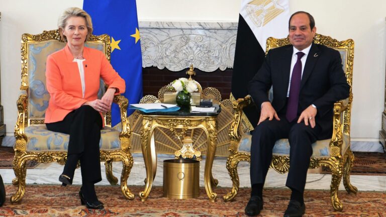 The EU plans to fast-track some financial aid to Egypt. The usual funding safeguards will not apply