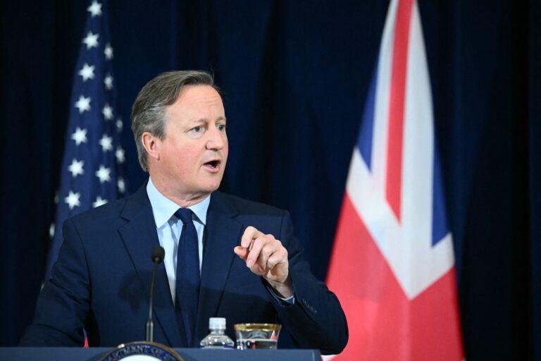 David Cameron tells Trump helping Ukraine projects strength to Russia, China