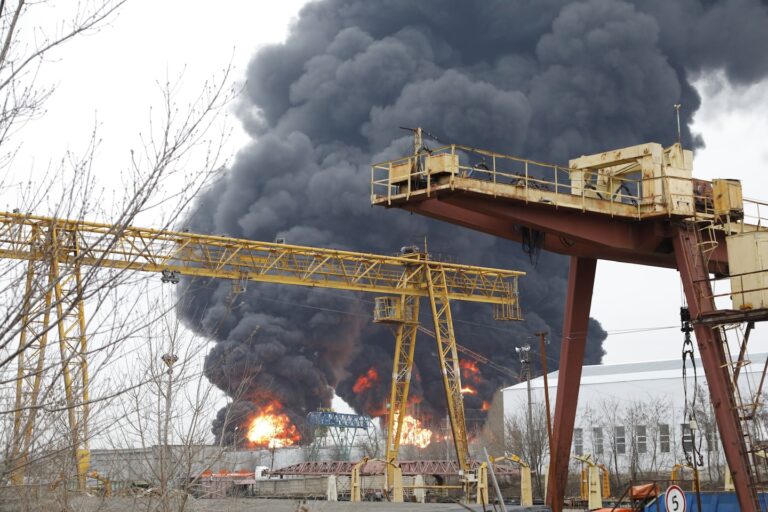 Ukraine’s attacks on Russian oil refineries deepen tensions with U.S.